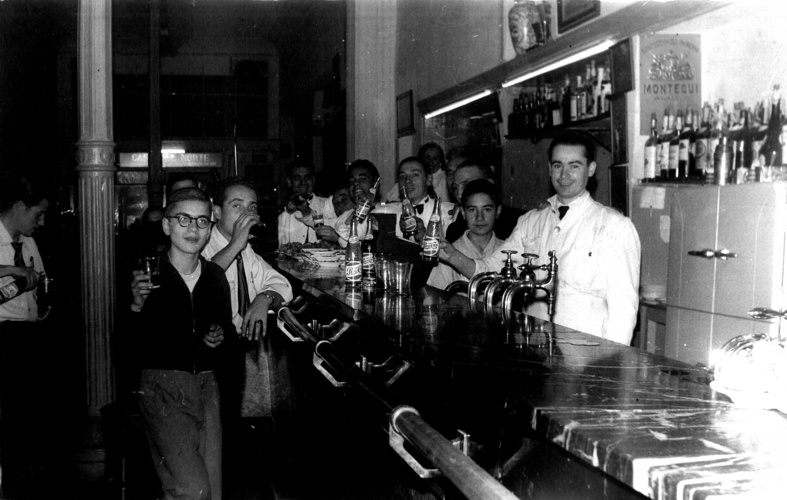 CAFETERIA historia de la cafeteria 02 min scaled